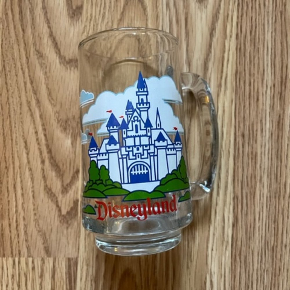 Vtg Disneyland Cinderella Castle Glass Stein Mug 5.5" Walt Disney Productions